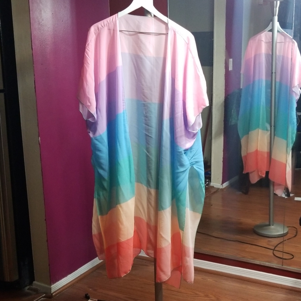 XL Multi-colored short sleeve kimono